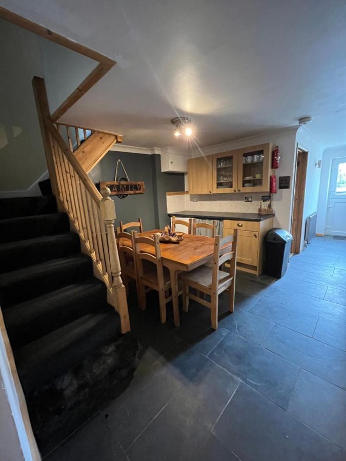 Pet Friendly Cottage Pool Екстер'єр фото